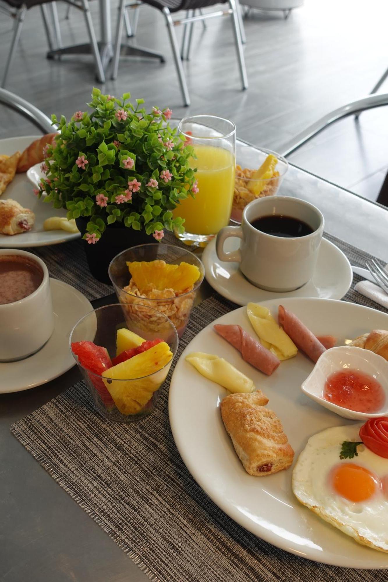 Diagonal Hotel Chipichape Cali Zewnętrze zdjęcie